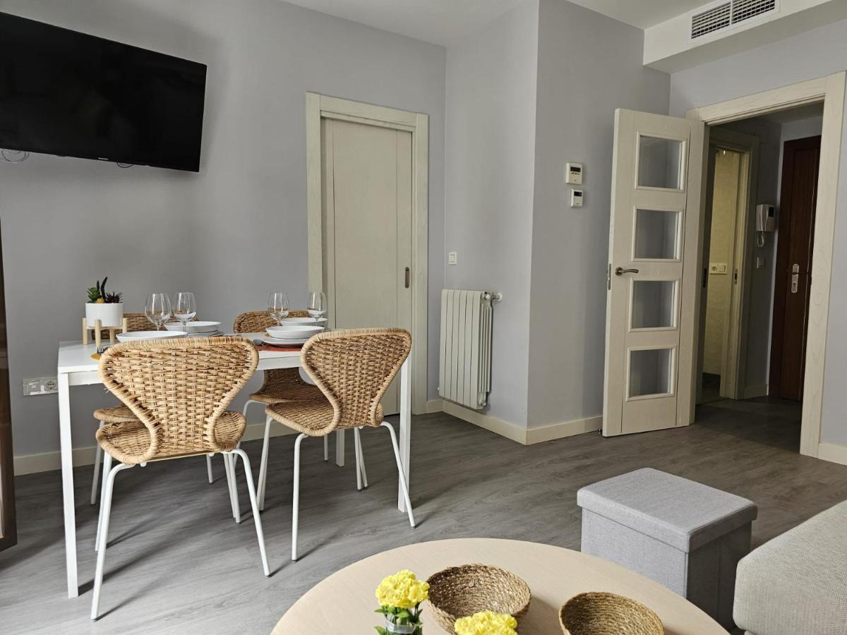 Imeda Apartamentos Piedra Santa غرناطة المظهر الخارجي الصورة