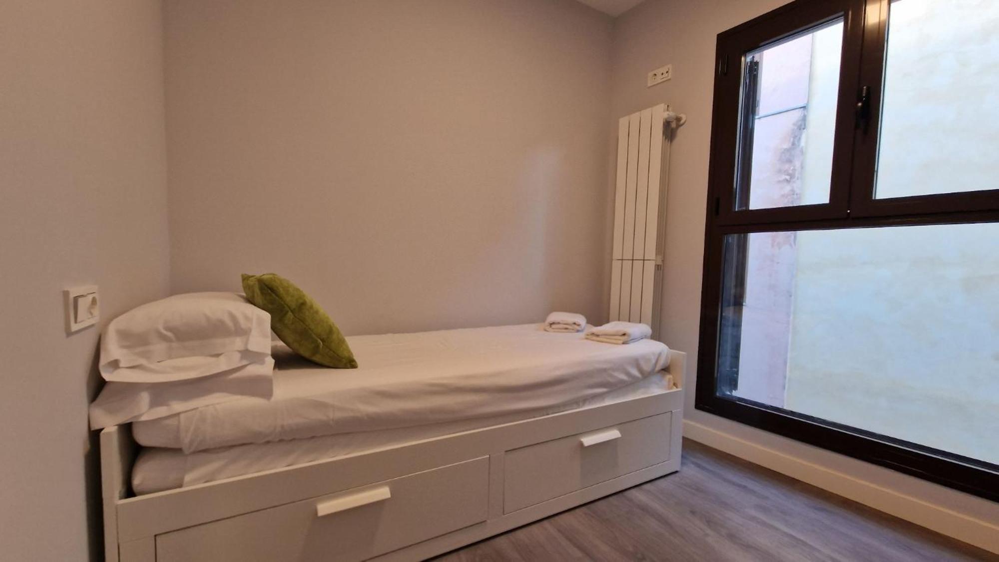 Imeda Apartamentos Piedra Santa غرناطة المظهر الخارجي الصورة