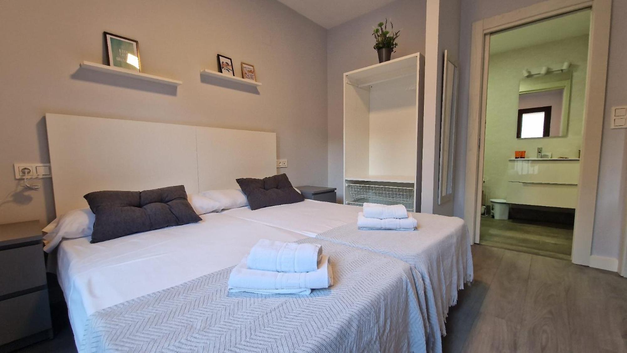 Imeda Apartamentos Piedra Santa غرناطة المظهر الخارجي الصورة